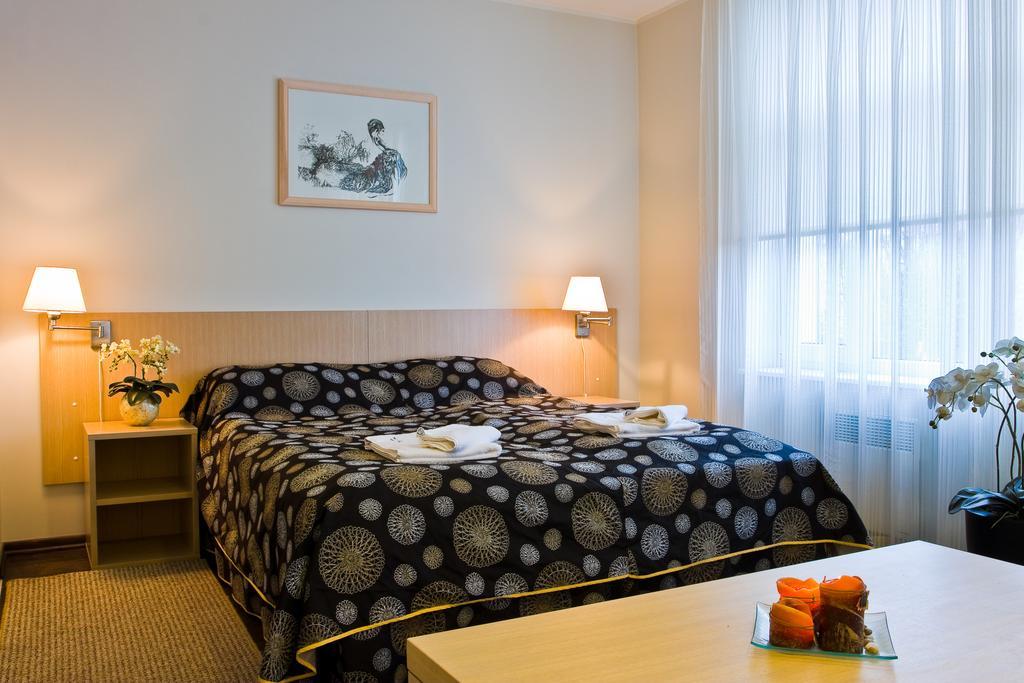 Art Hotell ラクヴェレ エクステリア 写真